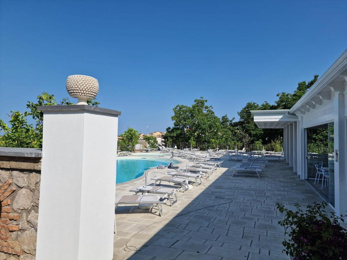 Agriturismo Nonno Luigino فيكو إيكوينس المظهر الخارجي الصورة